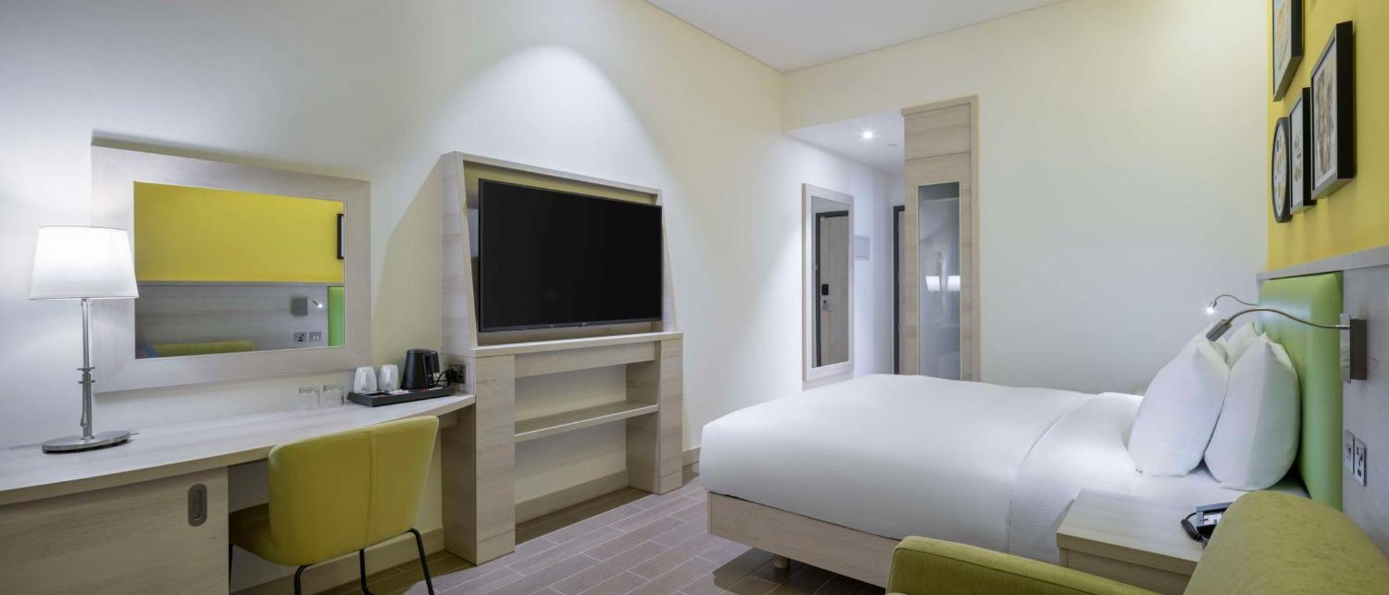 Отель Hampton By Hilton Doha Old Town Экстерьер фото